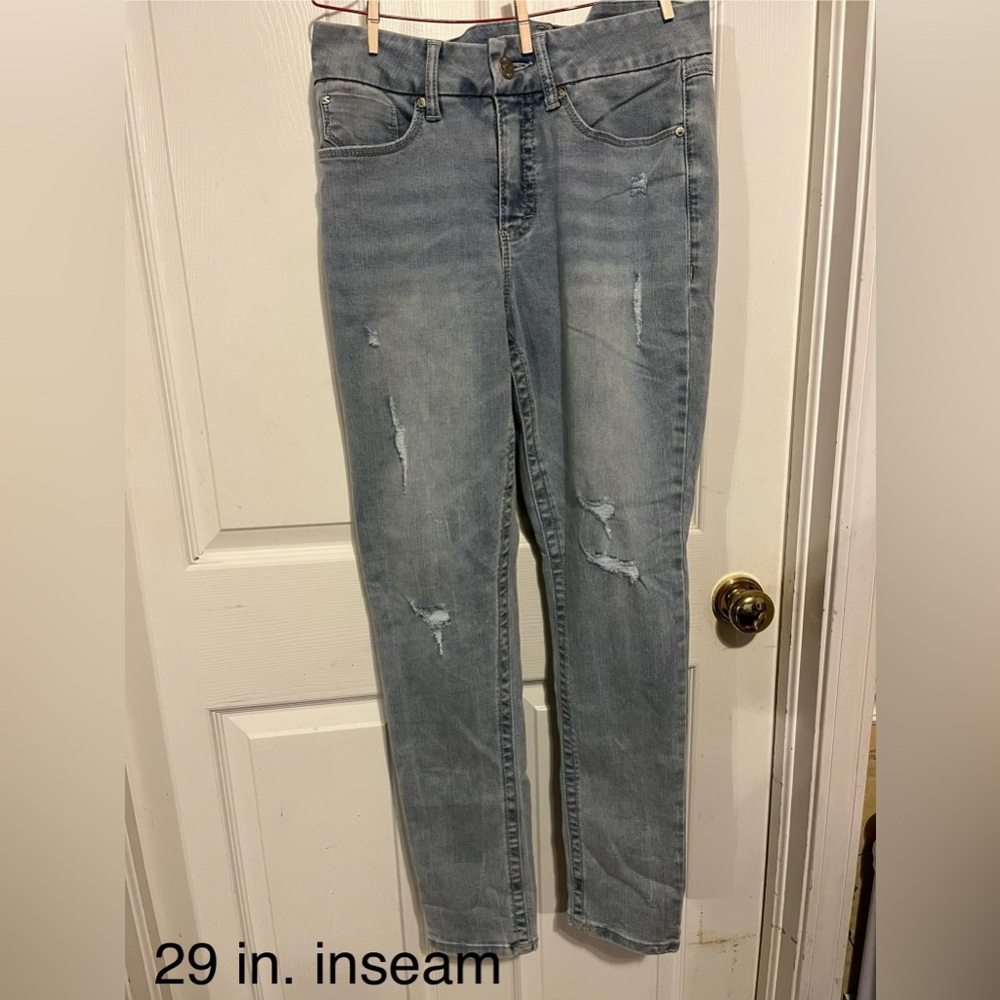 Women’s jeans NWOT